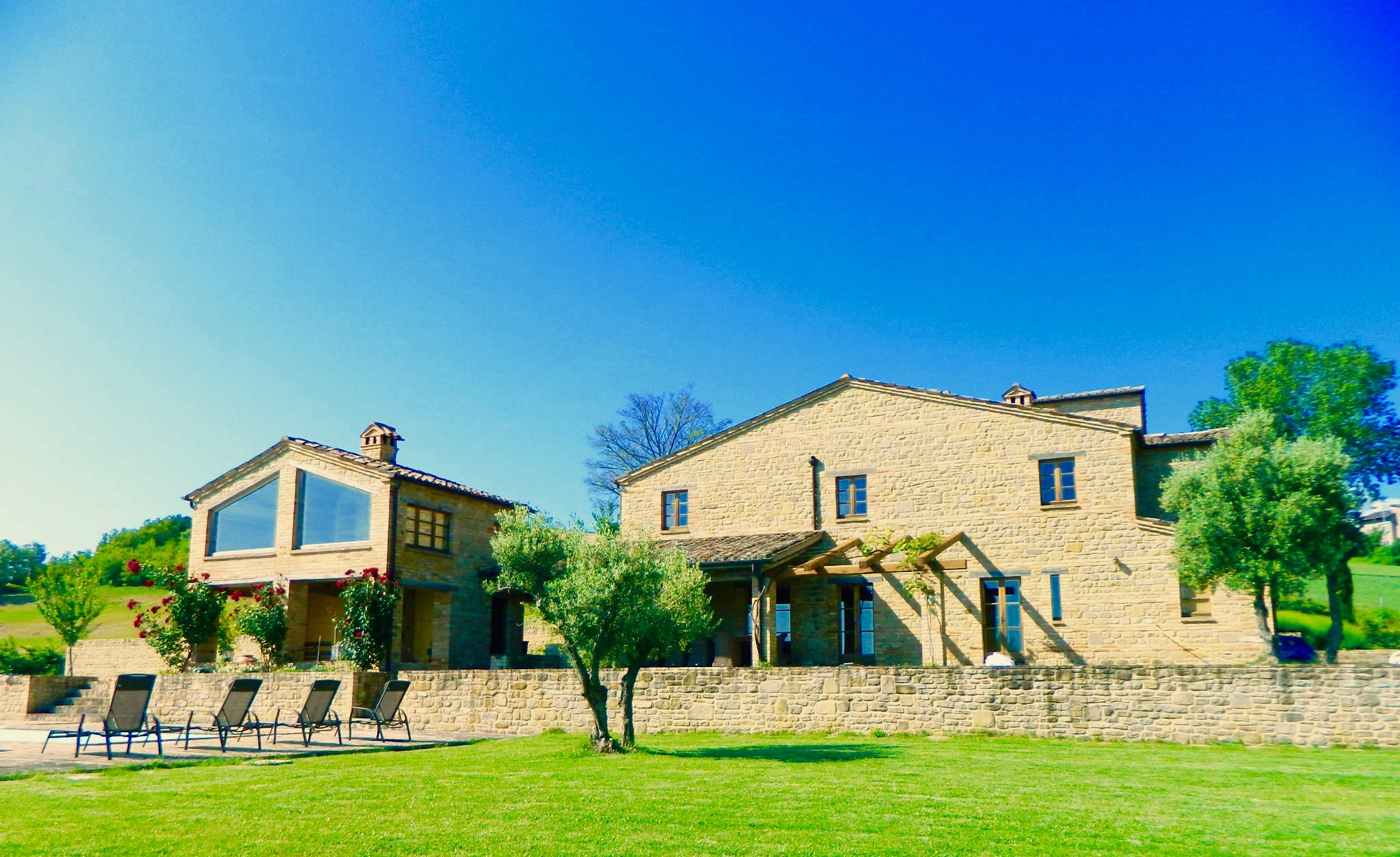 Espansiva_image04PropertyforSaleMarche Property For Sale Marche