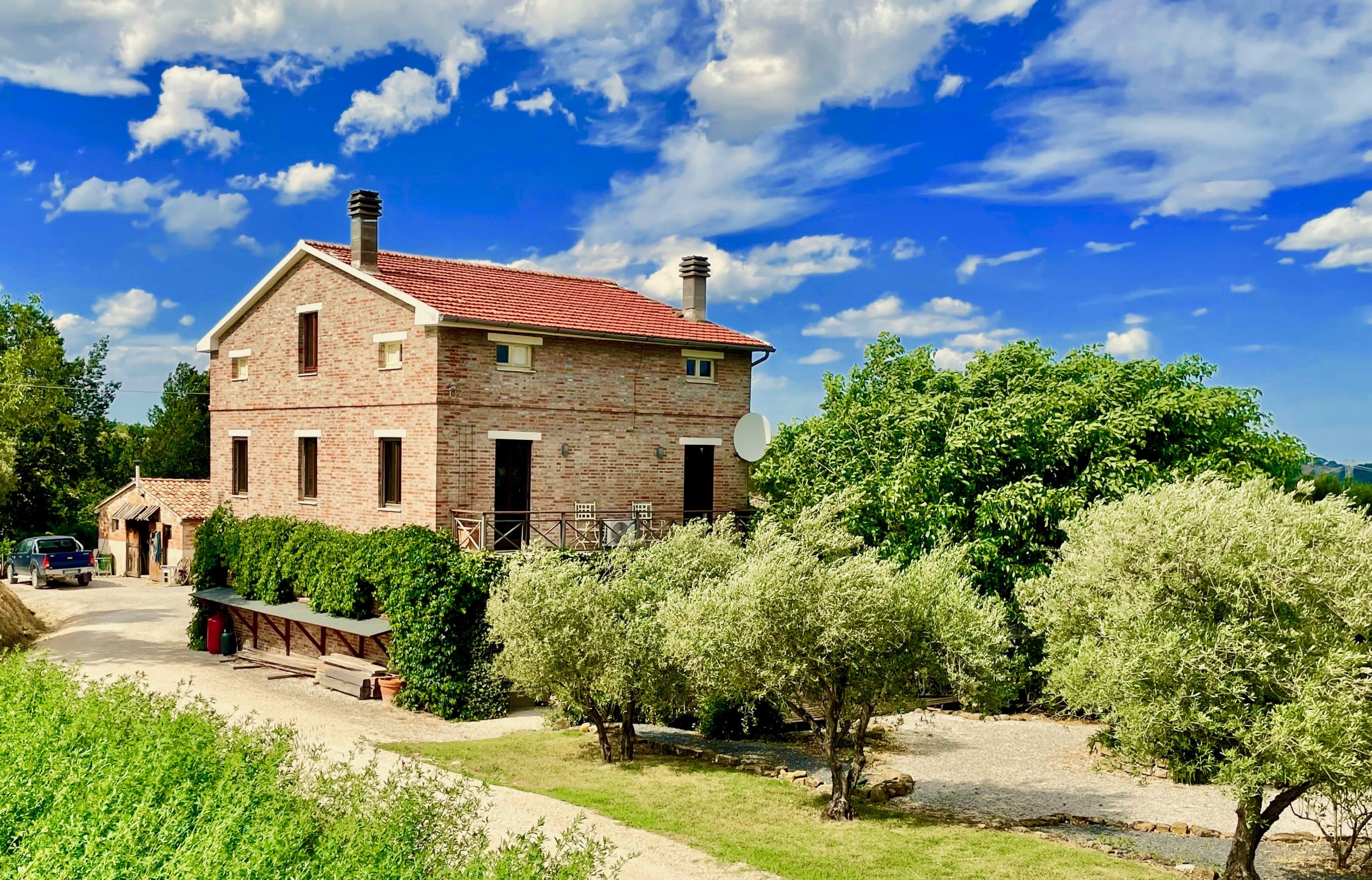 Falegname_image001PropertyforSaleMarche Property For Sale Marche